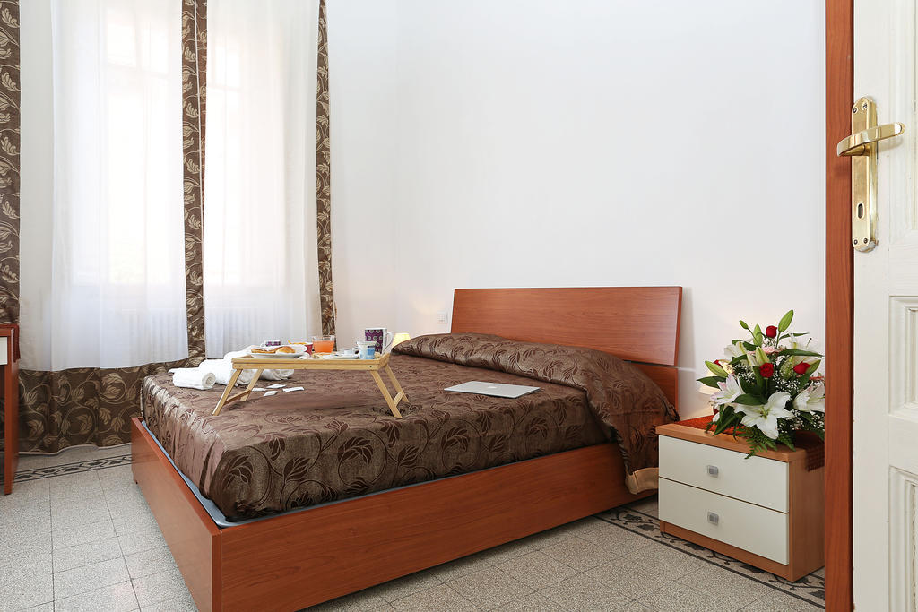 Bells Of Rome Hotel Ruang foto