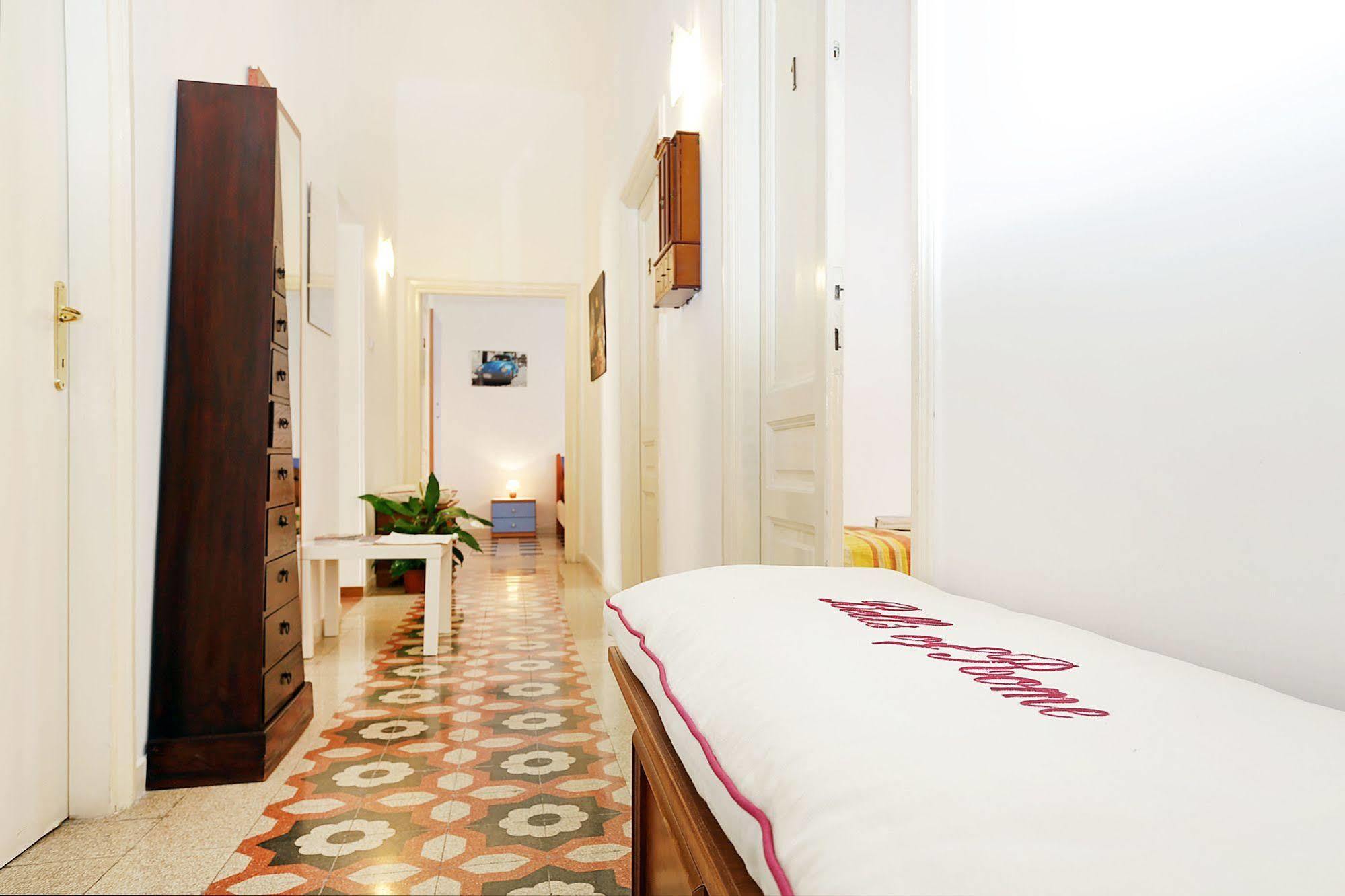 Bells Of Rome Hotel Bagian luar foto